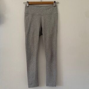 Outdoor Voices 7/8 Length Gray Leggings XS